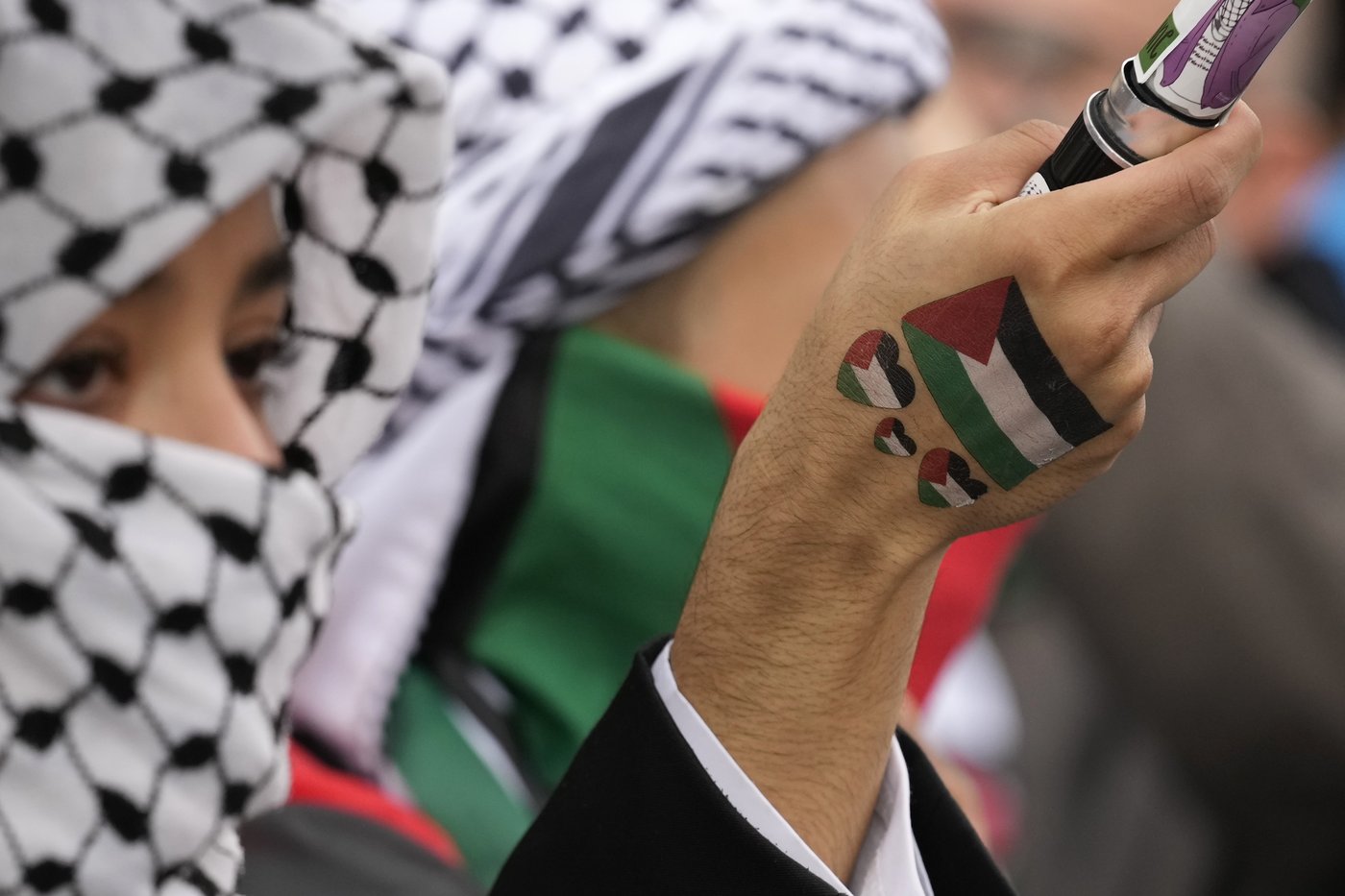 Thousands join pro-Palestinian rallies around the globe as Oct. 7 anniversary nears | iNFOnews.ca Thousands join pro-Palestinian rallies around the globe as Oct. 7 anniversary nears | iNFOnews.ca
