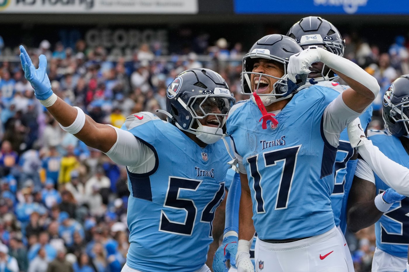 Rebuilding Titans center hope on Cam Ward, more cap space and draft picks as they reach bye week | iNFOnews.ca