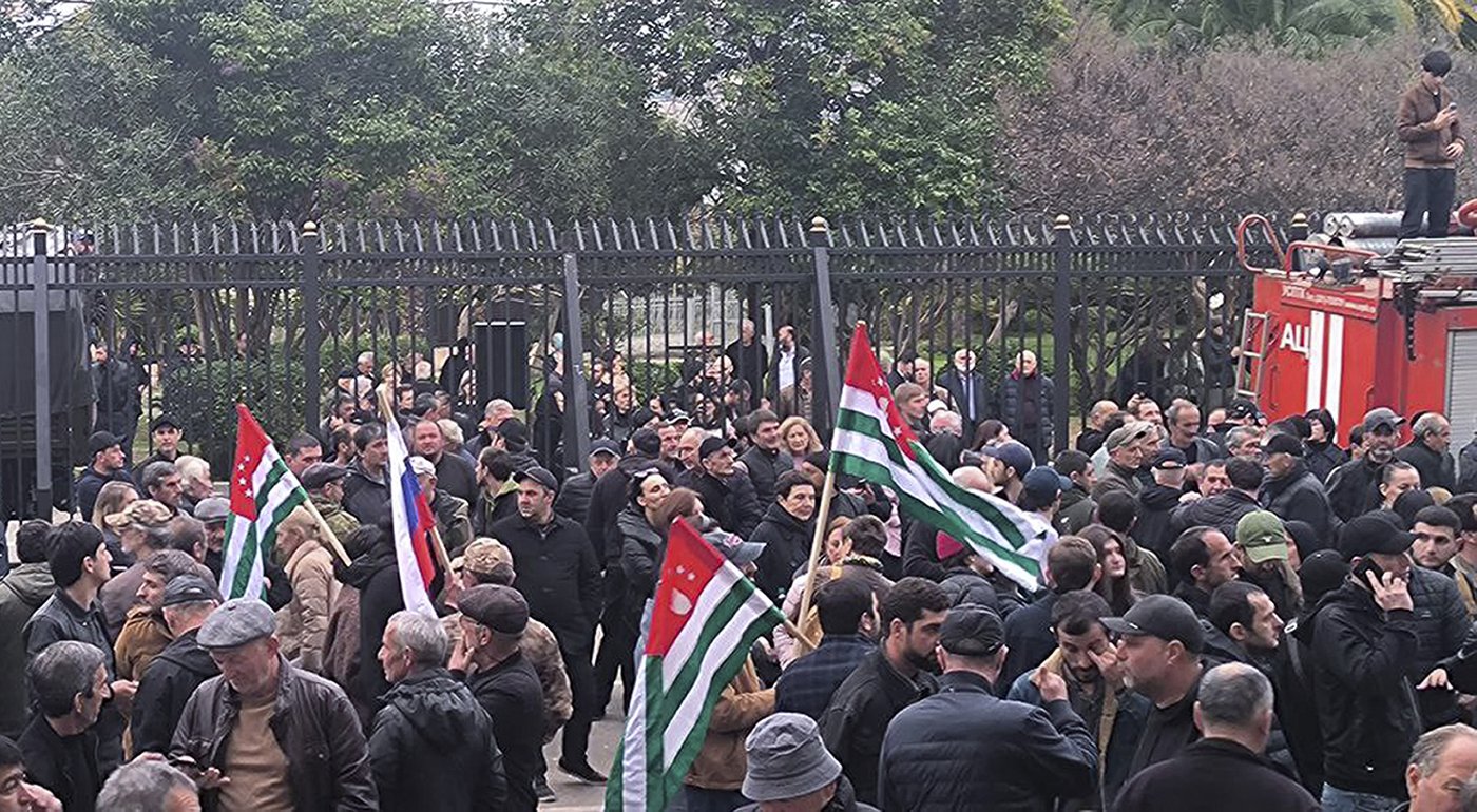 Police and protesters clash in Georgia's separatist Abkhazia region over pro-Moscow property measure | iNFOnews.ca