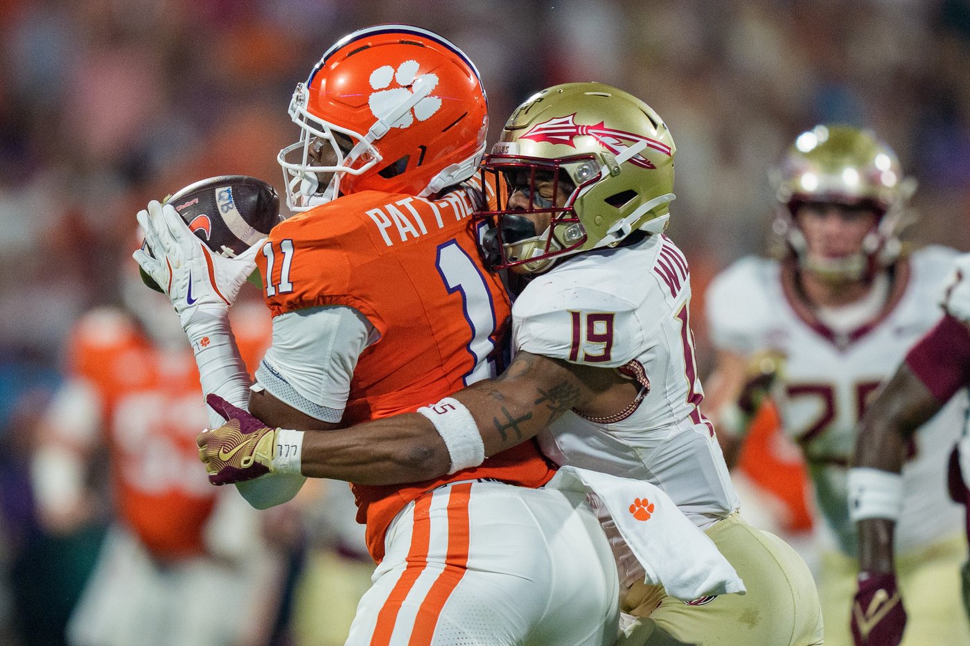 Klubnik's two scores lead Clemson to 24-10 win over Florida State for first home victory in 2 months | iNFOnews.ca Klubnik's two scores lead Clemson to 24-10 win over Florida State for first home victory in 2 months | iNFOnews.ca