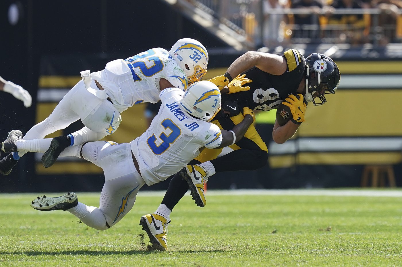 NFL upholds Chargers safety Derwin James Jr.'s 1-game suspension | iNFOnews.ca NFL upholds Chargers safety Derwin James Jr.'s 1-game suspension | iNFOnews.ca