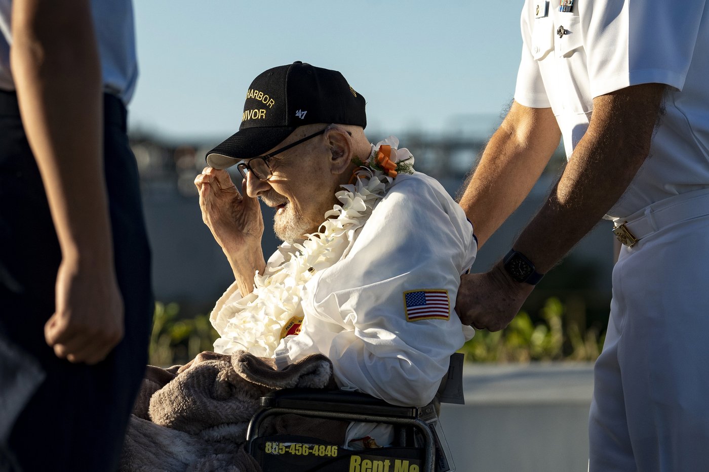 2 Pearl Harbor survivors, ages 104 and 102, return to Hawaii to honor those killed in 1941 attack | iNFOnews.ca 2 Pearl Harbor survivors, ages 104 and 102, return to Hawaii to honor those killed in 1941 attack | iNFOnews.ca
