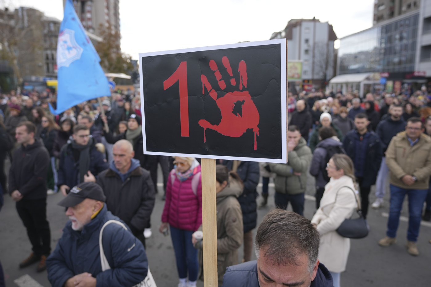 Thousands march in Serbia to mark 1 month since a roof collapse killed 15 people | iNFOnews.ca Thousands march in Serbia to mark 1 month since a roof collapse killed 15 people | iNFOnews.ca