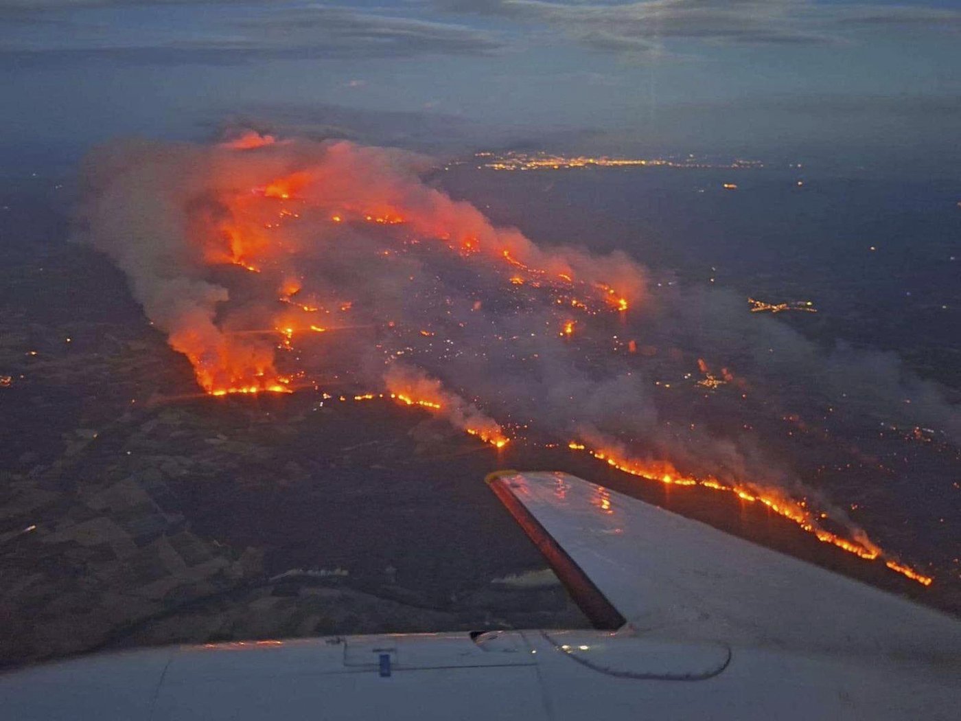 France's biggest wildfire of the summer has eclipsed the size of Paris and is still spreading | iNFOnews.ca