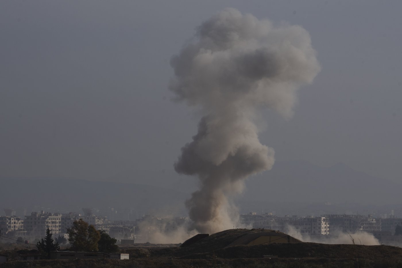 Middle East latest: Israeli strikes in Gaza kill more than 50 people, including kids | iNFOnews.ca Middle East latest: Israeli strikes in Gaza kill more than 50 people, including kids | iNFOnews.ca