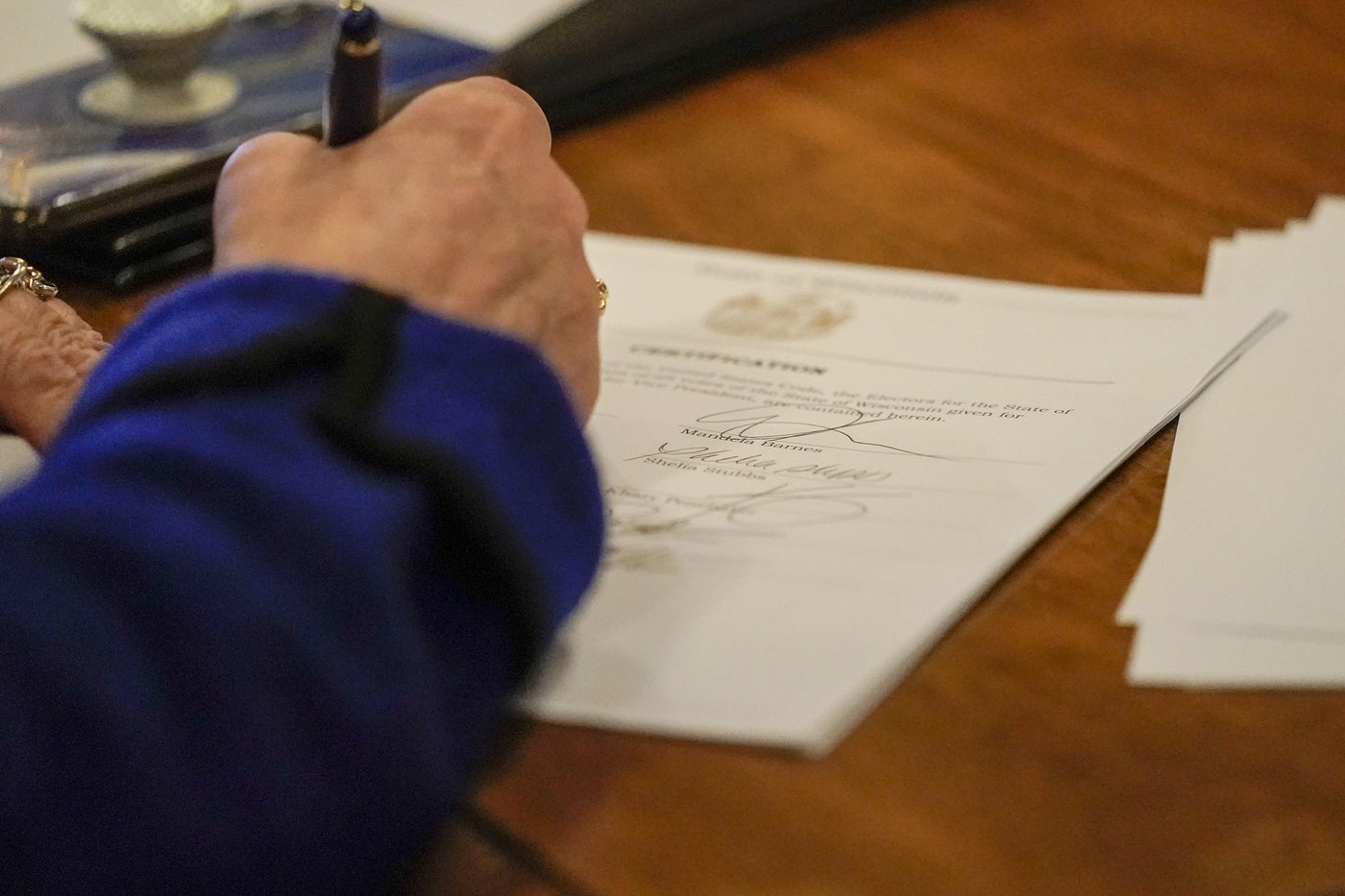 Wisconsin Republicans sue to resolve conflict of when Electoral College votes must be cast for Trump | iNFOnews.ca Wisconsin Republicans sue to resolve conflict of when Electoral College votes must be cast for Trump | iNFOnews.ca