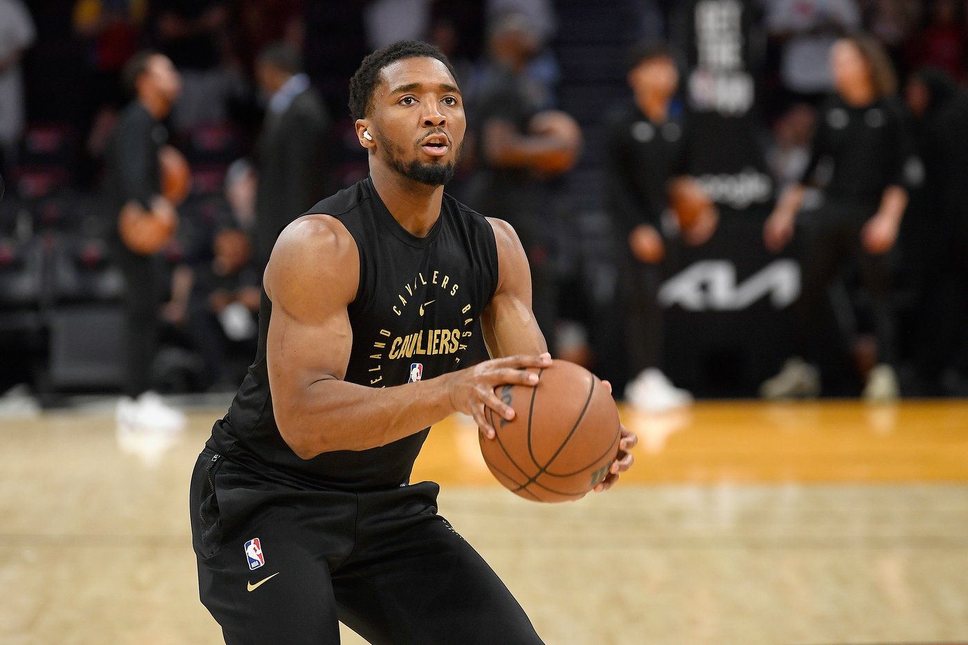 Preview capsule on the Cleveland-Indiana Eastern Conference semifinal playoff series | iNFOnews.ca Preview capsule on the Cleveland-Indiana Eastern Conference semifinal playoff series | iNFOnews.ca