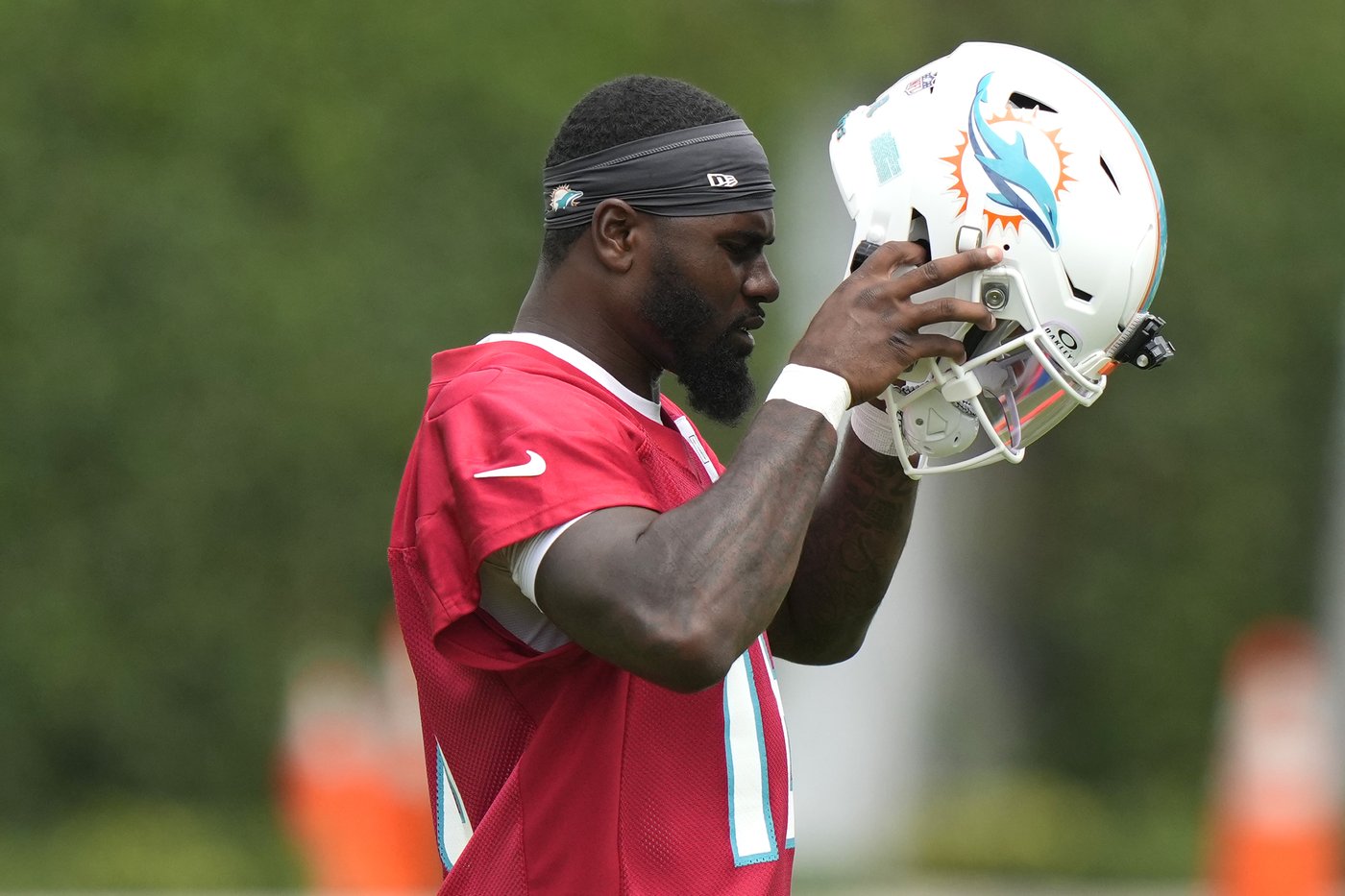 Dolphins are keeping their starting QB for Monday night's matchup with Titans under wraps | iNFOnews.ca Dolphins are keeping their starting QB for Monday night's matchup with Titans under wraps | iNFOnews.ca