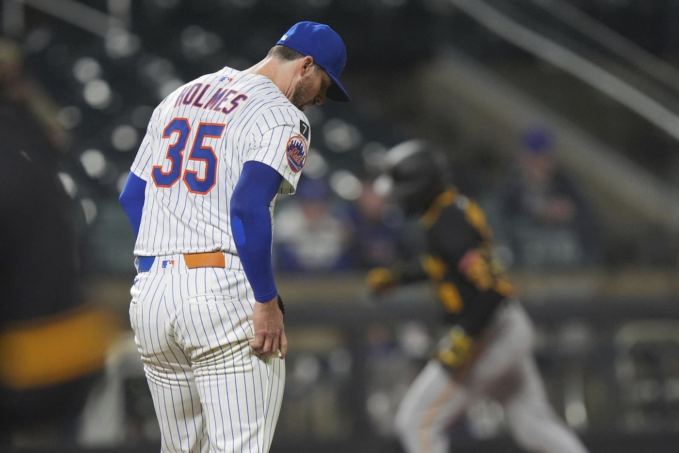 Pirates hit 2 homers off Holmes and blank Mets 4-0 to prevent 3-game sweep | iNFOnews.ca Pirates hit 2 homers off Holmes and blank Mets 4-0 to prevent 3-game sweep | iNFOnews.ca