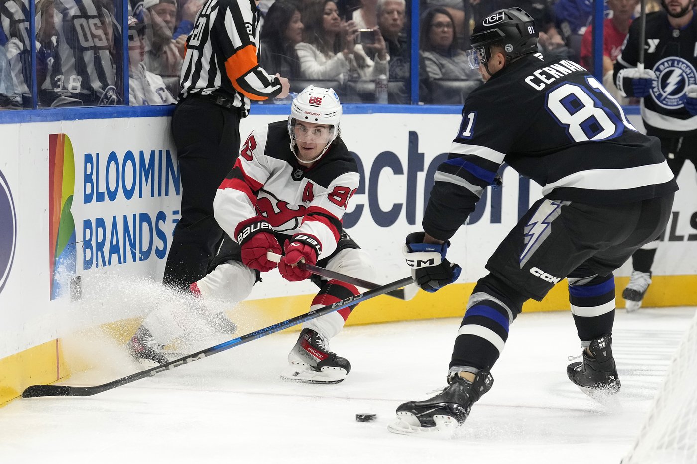 Andrei Vasilevskiy makes 29 saves for 36th NHL shutout, Lightning beat Devils 4-0 | iNFOnews.ca