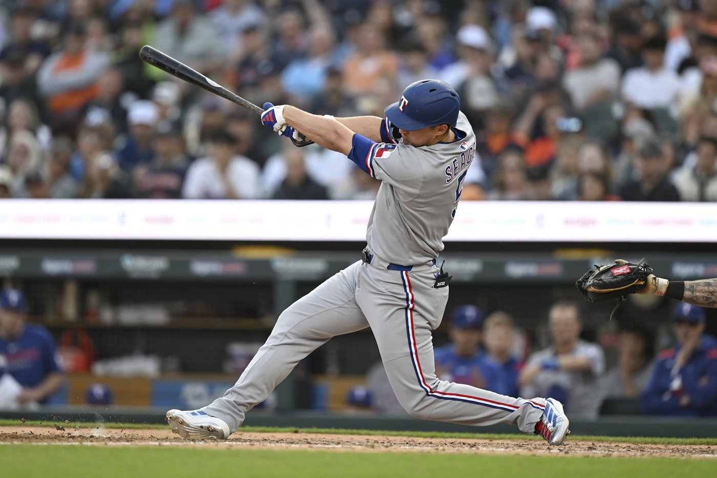 Rangers place Corey Seager on 10-day injured list with right hamstring strain | iNFOnews.ca