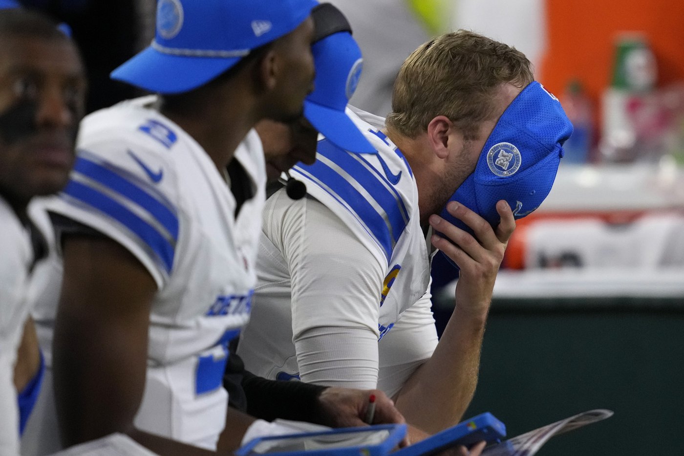 Jake Bates makes 52-yarder as time expires, Lions overcome Jared Goff's 5 INTs to beat Texans 26-23 | iNFOnews.ca Jake Bates makes 52-yarder as time expires, Lions overcome Jared Goff's 5 INTs to beat Texans 26-23 | iNFOnews.ca