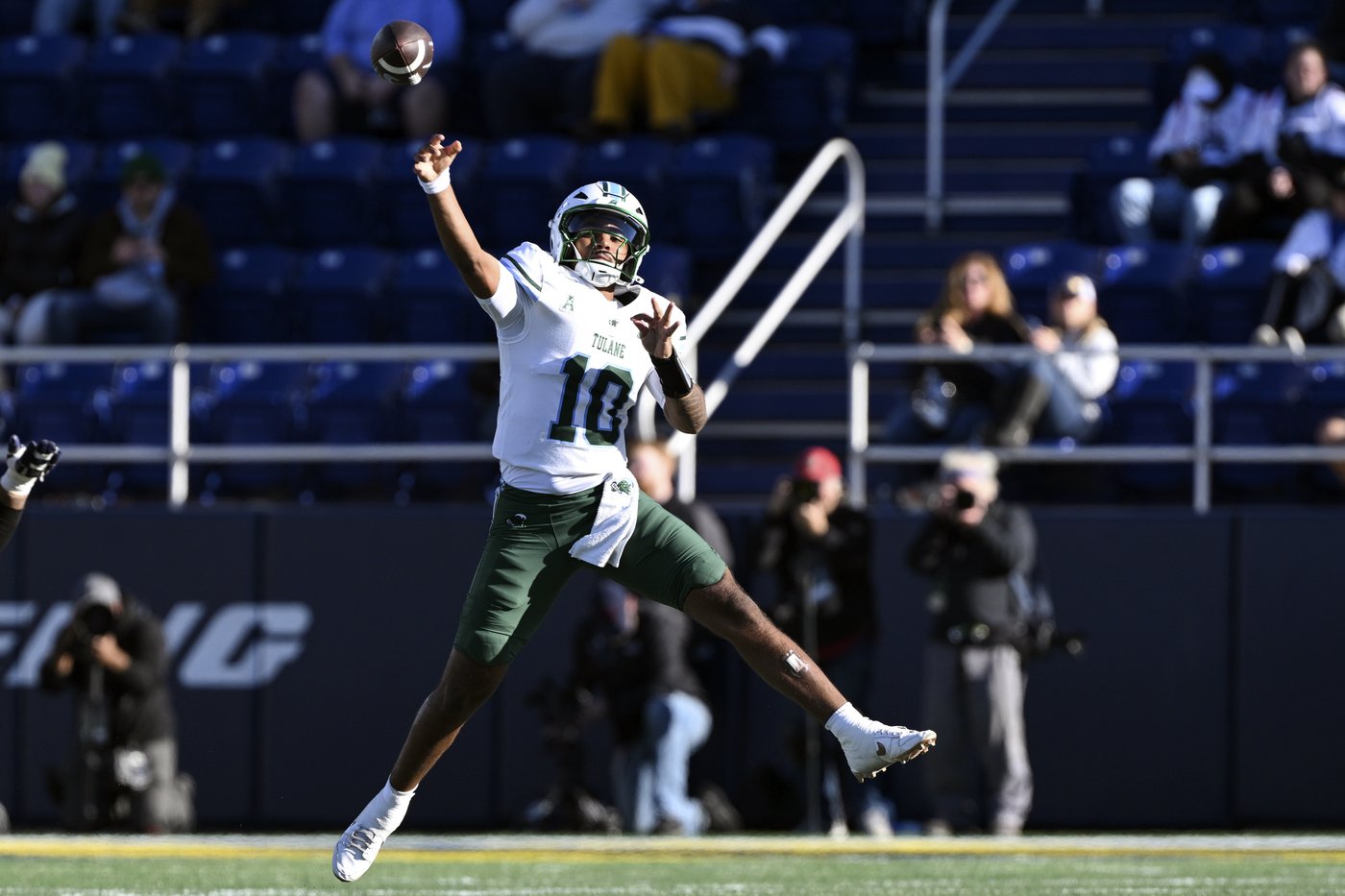No. 18 Tulane braces for Memphis' high-octane offense in Thanksgiving clash between 9-win teams | iNFOnews.ca No. 18 Tulane braces for Memphis' high-octane offense in Thanksgiving clash between 9-win teams | iNFOnews.ca