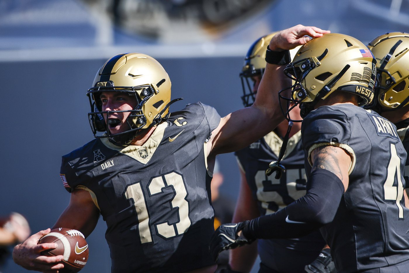 AP Player of the Week: Army's Bryson Daily accounts for 6 touchdowns against East Carolina | iNFOnews.ca