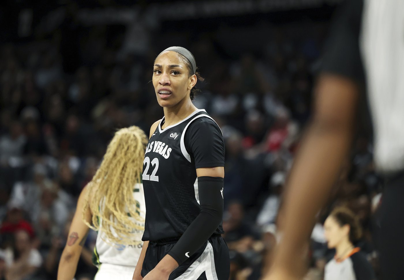 Aces wear jerseys to support A'ja Wilson who finished 2nd for Defensive Player of the Year | iNFOnews.ca Aces wear jerseys to support A'ja Wilson who finished 2nd for Defensive Player of the Year | iNFOnews.ca