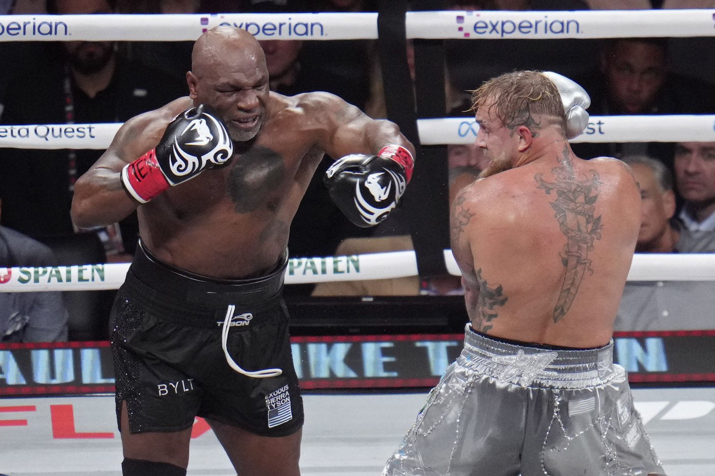 Jake Paul, 27, beats 58-year-old Mike Tyson as the hits don't match the hype | iNFOnews.ca