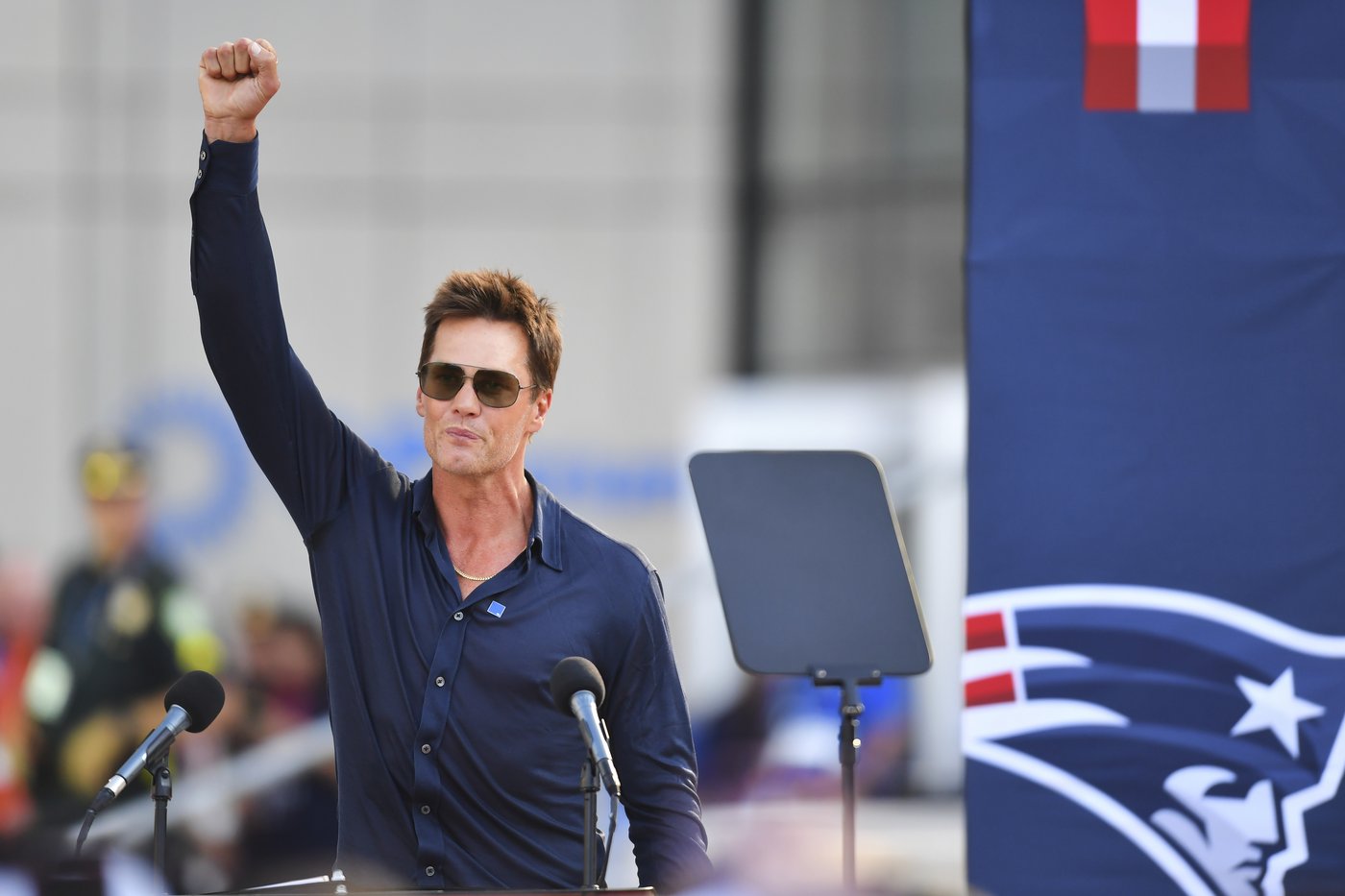 NFL eases restrictions on Tom Brady's role as Fox Sports analyst | iNFOnews.ca