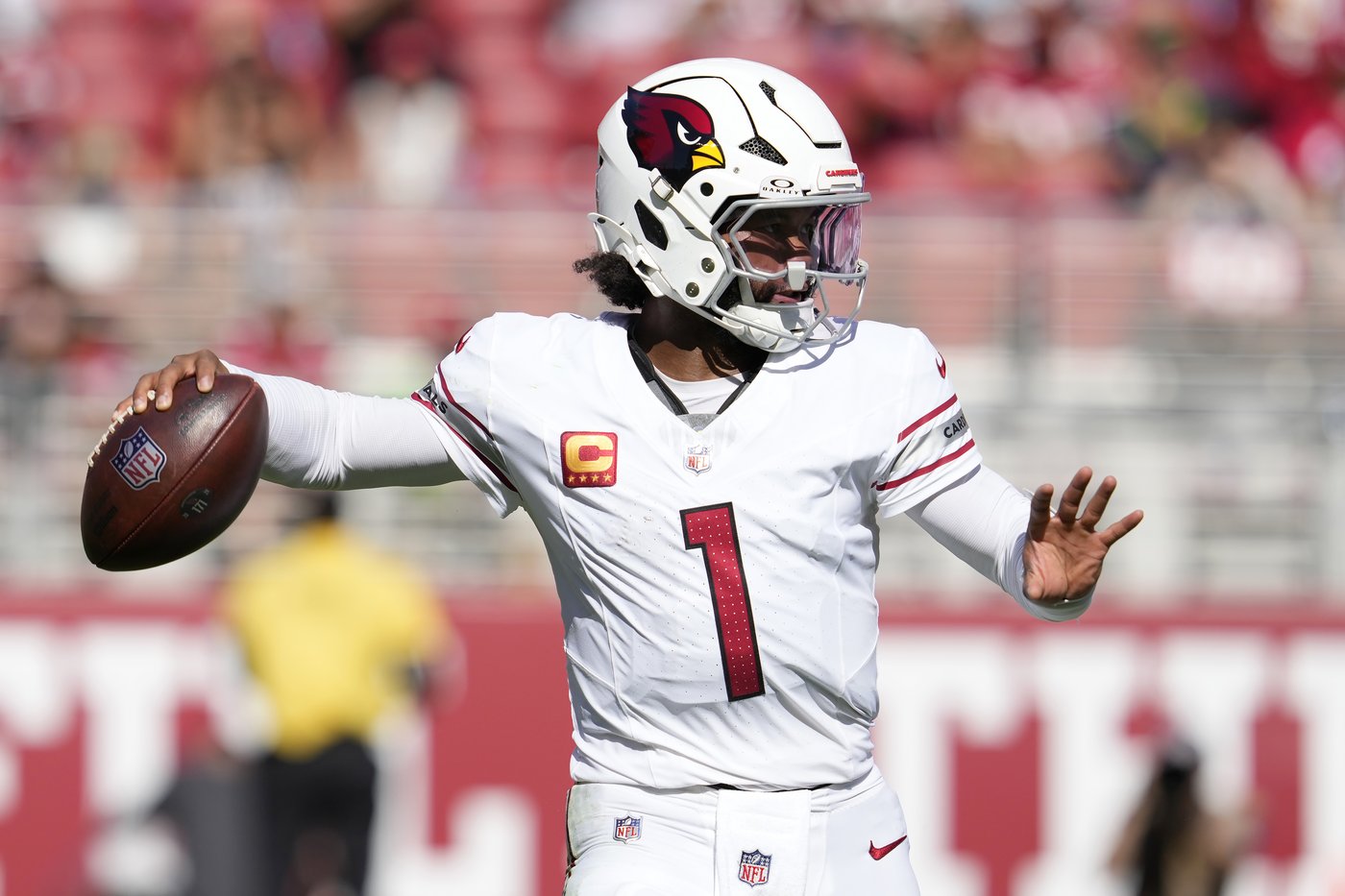 Cardinals' tough schedule continues with Monday night game against improving Chargers | iNFOnews.ca Cardinals' tough schedule continues with Monday night game against improving Chargers | iNFOnews.ca