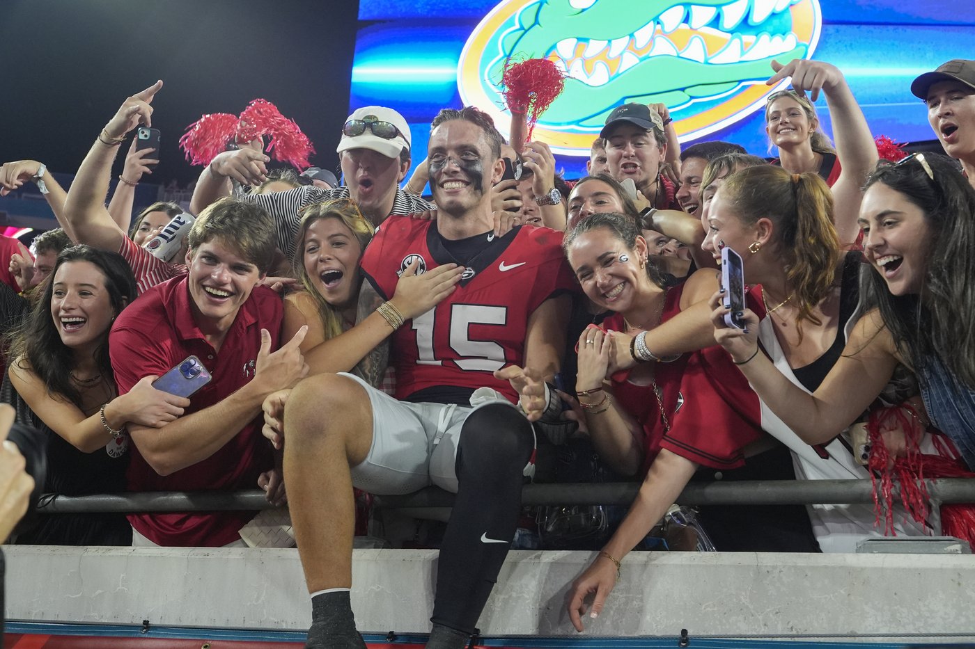 No. 16 Ole Miss faces must-win game against No. 2 Georgia in matchup of SEC, playoff contenders | iNFOnews.ca No. 16 Ole Miss faces must-win game against No. 2 Georgia in matchup of SEC, playoff contenders | iNFOnews.ca