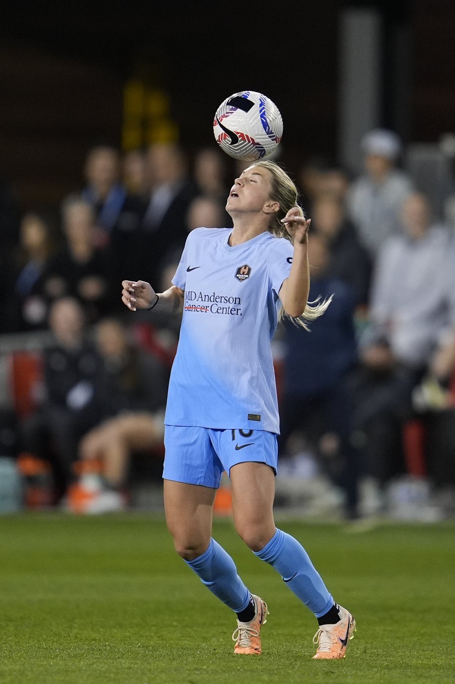 AFC Toronto forward Amanda West returns to Houston Dash after suffering knee injury | iNFOnews.ca