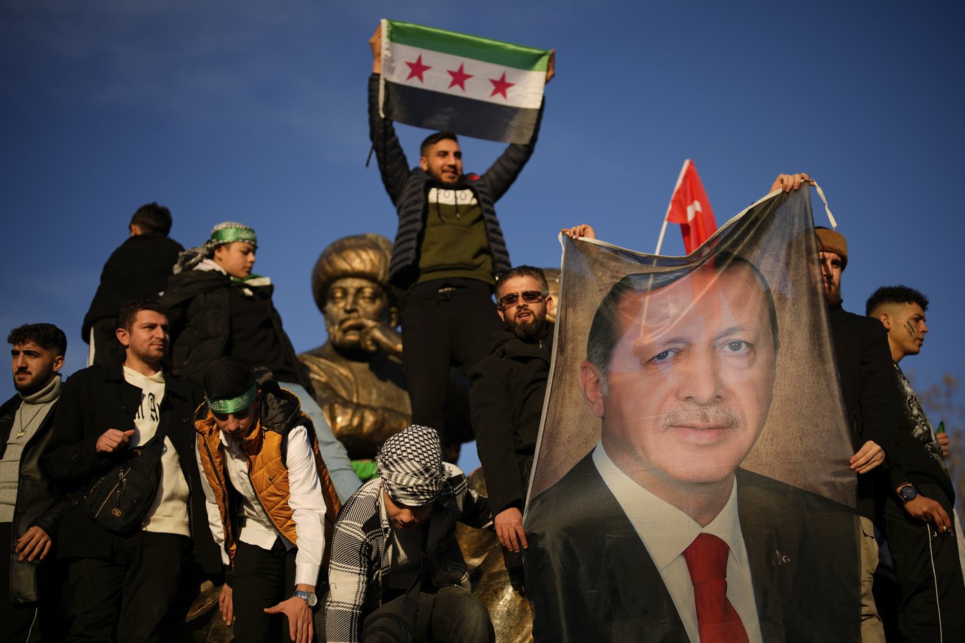 The warm Turkish welcome for refugees is ending and Syrians are worried | iNFOnews.ca The warm Turkish welcome for refugees is ending and Syrians are worried | iNFOnews.ca