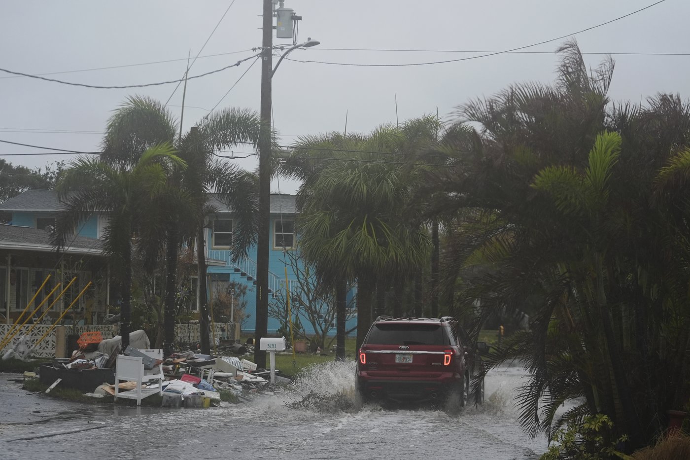 The Latest: Hurricane Milton weakens to Category 1, but danger remains in Florida | iNFOnews.ca