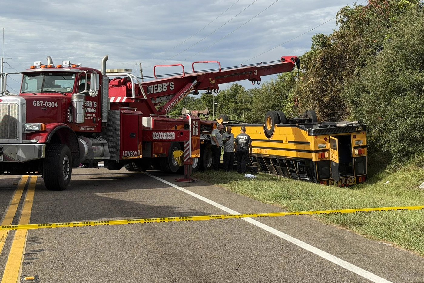 2 people killed, including a student, after Florida school bus rolls over in crash | iNwheels 2 people killed, including a student, after Florida school bus rolls over in crash | iNwheels