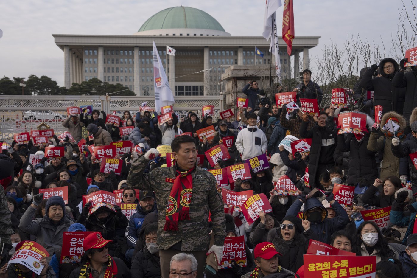 South Korean prosecutors detain ex-defense chief over martial law imposition | iNFOnews.ca South Korean prosecutors detain ex-defense chief over martial law imposition | iNFOnews.ca