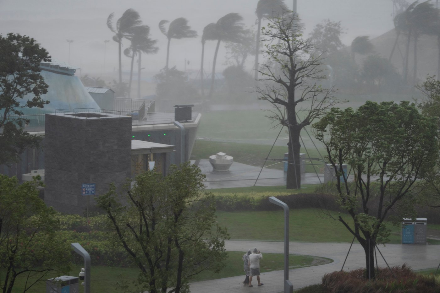 Typhoon Ragasa batters Hong Kong and south China after killing dozens in Taiwan and the Philippines | iNFOnews.ca Typhoon Ragasa batters Hong Kong and south China after killing dozens in Taiwan and the Philippines | iNFOnews.ca