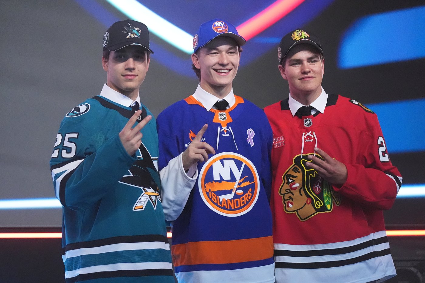 Matthew Schaefer and other top draft picks make NHL season-opening rosters | iNFOnews.ca Matthew Schaefer and other top draft picks make NHL season-opening rosters | iNFOnews.ca