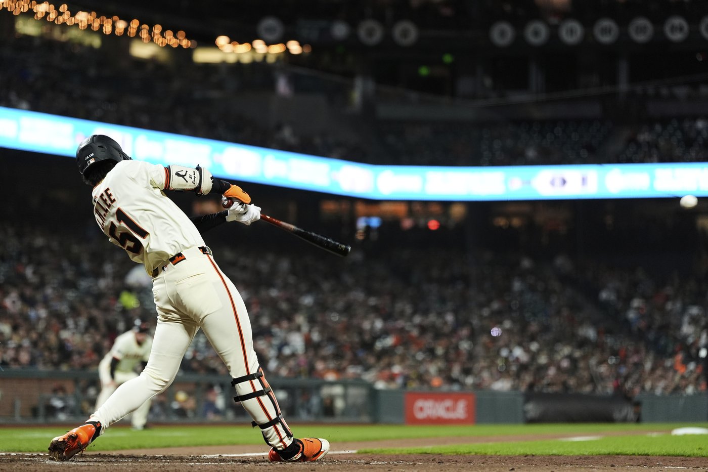 Wilmer Flores hits go-ahead homer and Jung Hoo Lee adds RBI triple as Giants beat Brewers 5-2 | iNFOnews.ca Wilmer Flores hits go-ahead homer and Jung Hoo Lee adds RBI triple as Giants beat Brewers 5-2 | iNFOnews.ca
