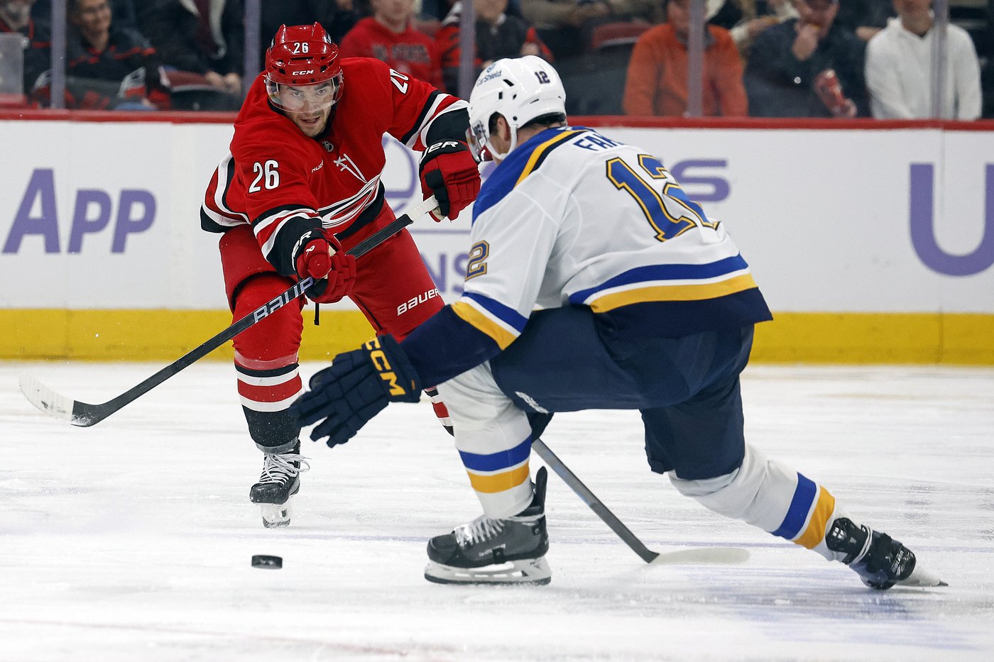Necas scores twice in 4-point night as Hurricanes beat Blues 4-1 | iNFOnews.ca