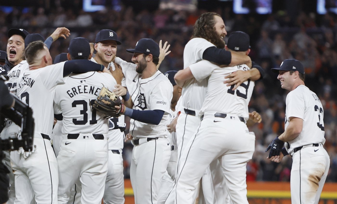 Tigers clinch AL wild card, ending playoff drought with 4-1 win over record-breaking White Sox | iNFOnews.ca Tigers clinch AL wild card, ending playoff drought with 4-1 win over record-breaking White Sox | iNFOnews.ca