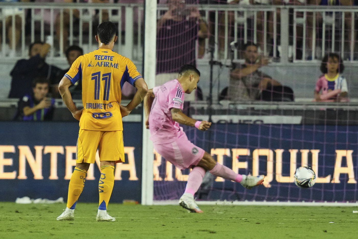 Suarez scores twice, Inter Miami overcomes Messi's absence to beat Tigres 2-1 in Leagues Cup | iNFOnews.ca