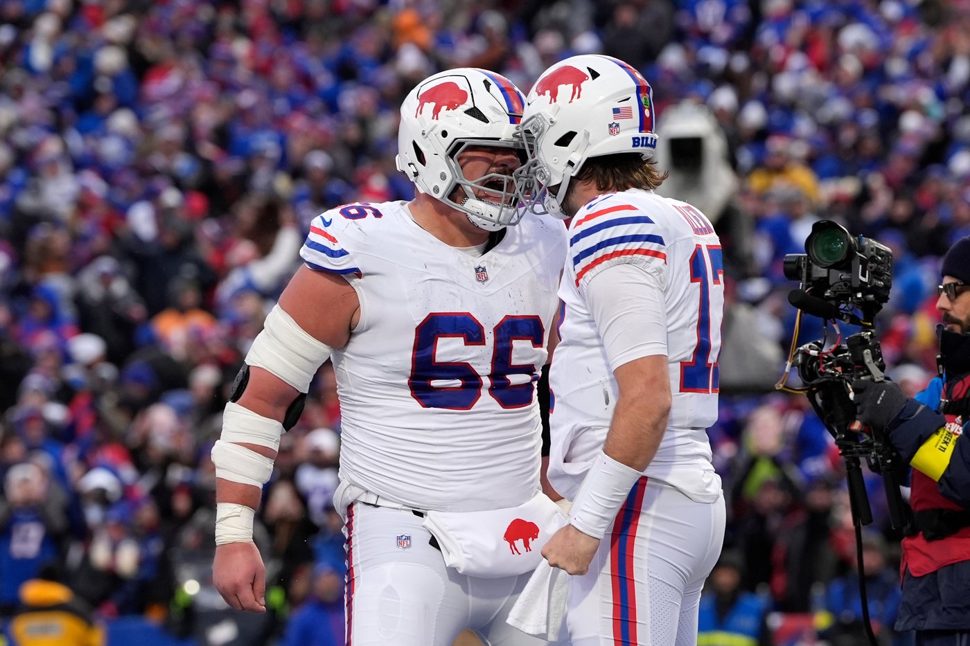 Josh Allen, Bills face challenge against Texans' top-ranked defense on Thursday night | iNFOnews.ca Josh Allen, Bills face challenge against Texans' top-ranked defense on Thursday night | iNFOnews.ca