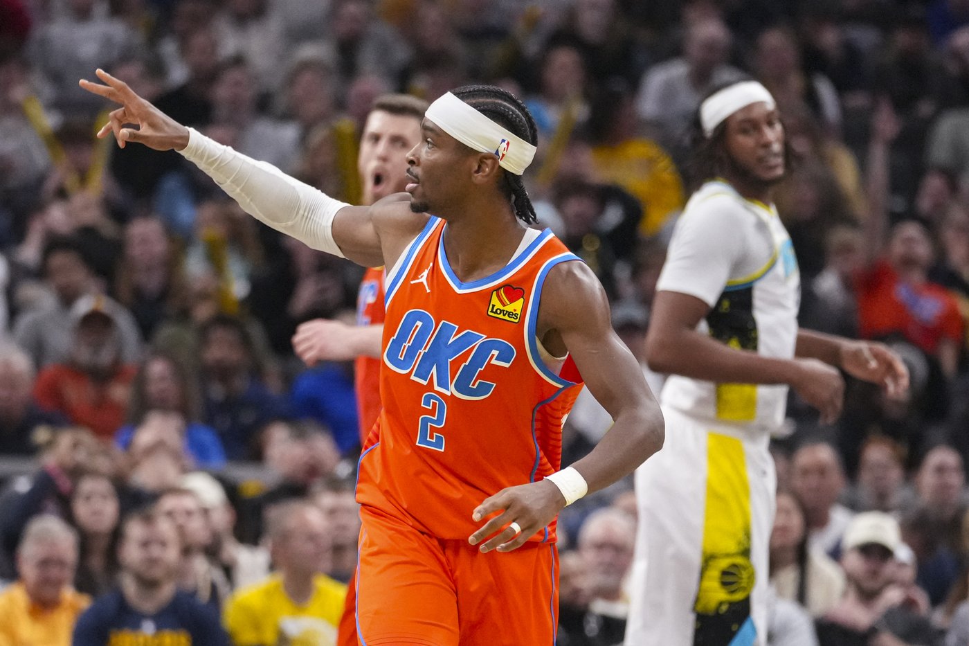Gilgeous-Alexander ties career high with 45 points as Thunder beat Pacers for ninth straight win | iNFOnews.ca