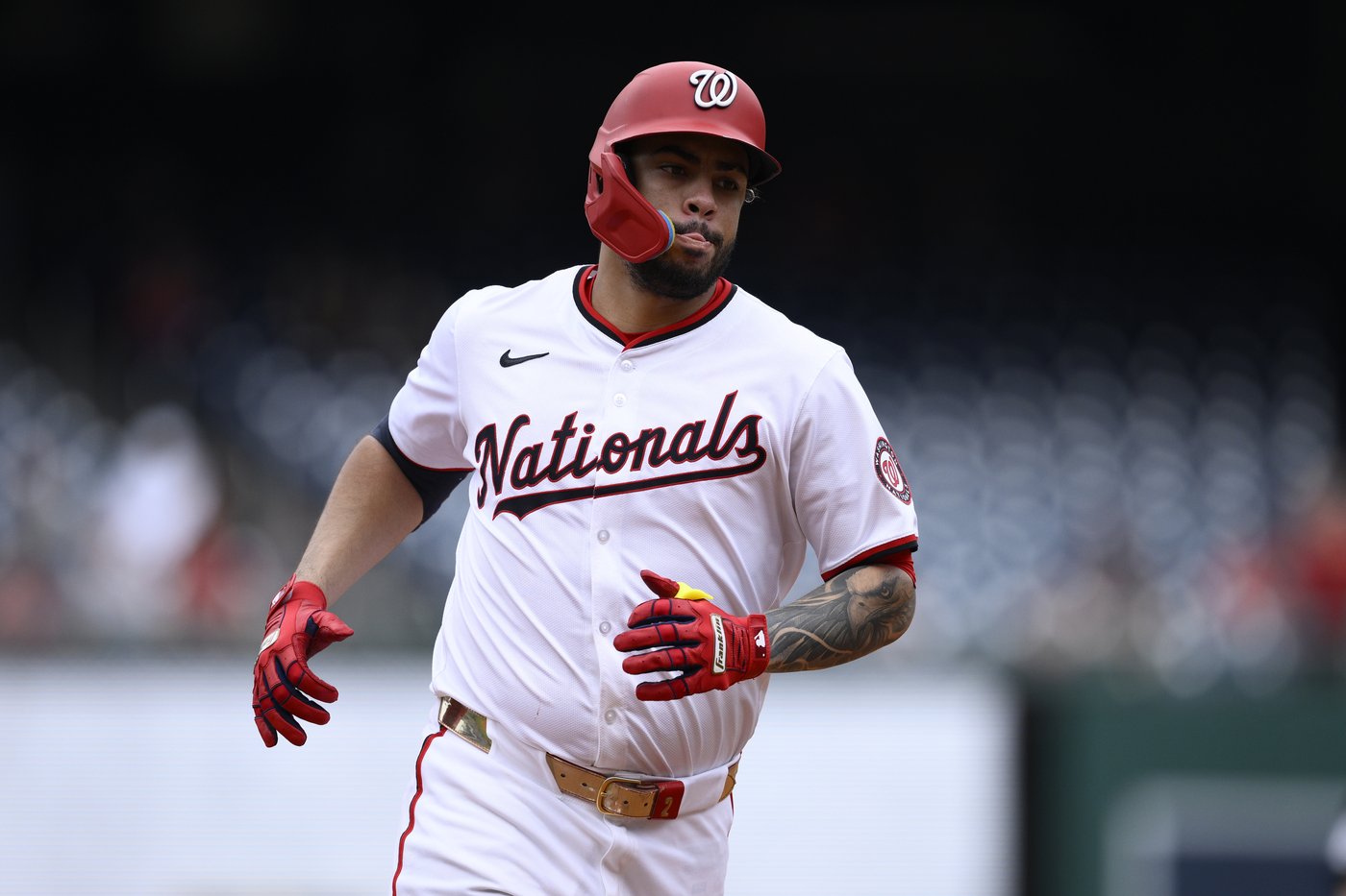 Frazier's pinch-hit, 2-run single lifts the Royals to a series sweep of the Nationals | iNFOnews.ca Frazier's pinch-hit, 2-run single lifts the Royals to a series sweep of the Nationals | iNFOnews.ca