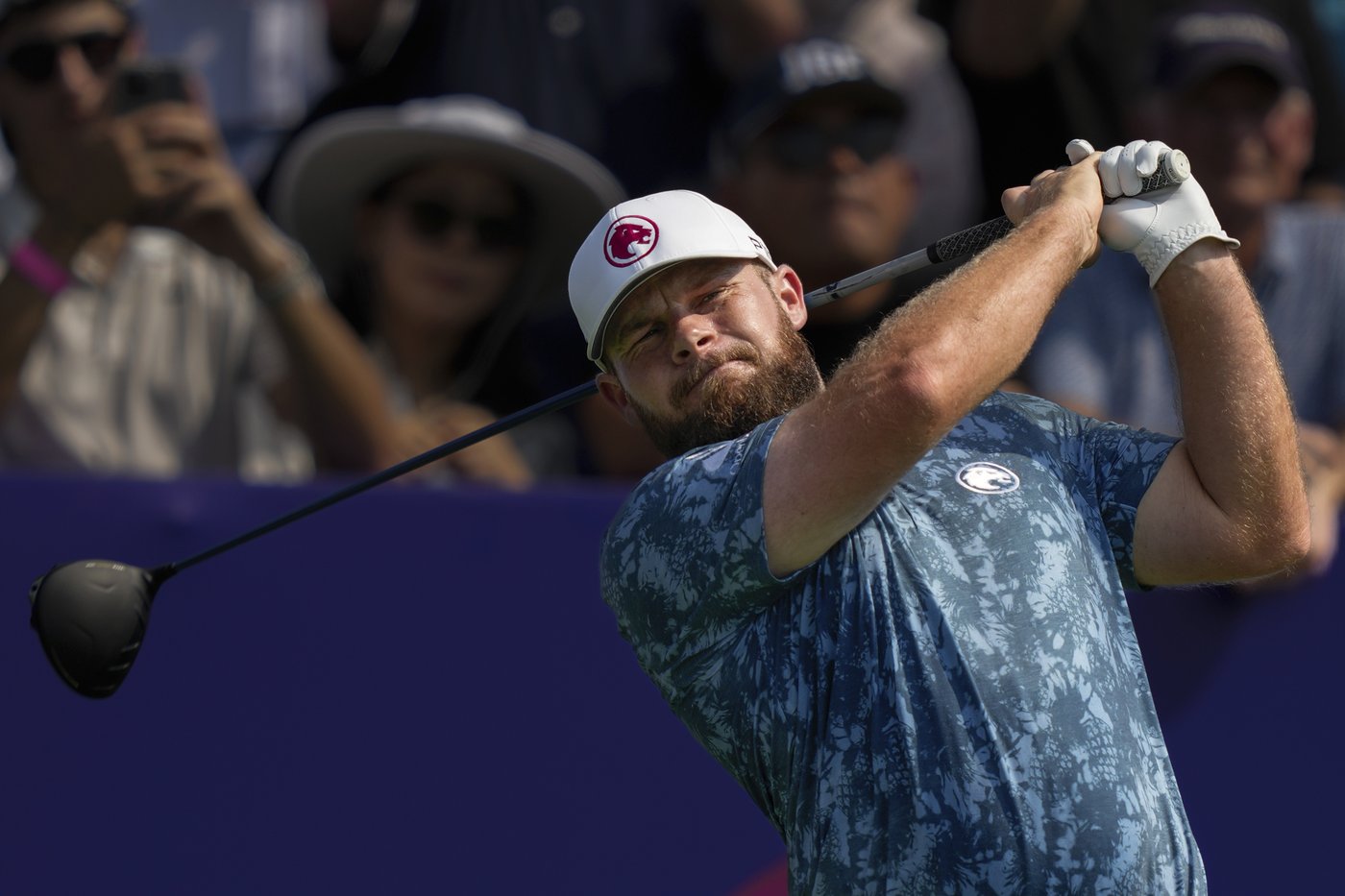 Golf star Hatton fined and rebuked as a bad influence after snapping club and cursing in Dubai event | iNFOnews.ca Golf star Hatton fined and rebuked as a bad influence after snapping club and cursing in Dubai event | iNFOnews.ca