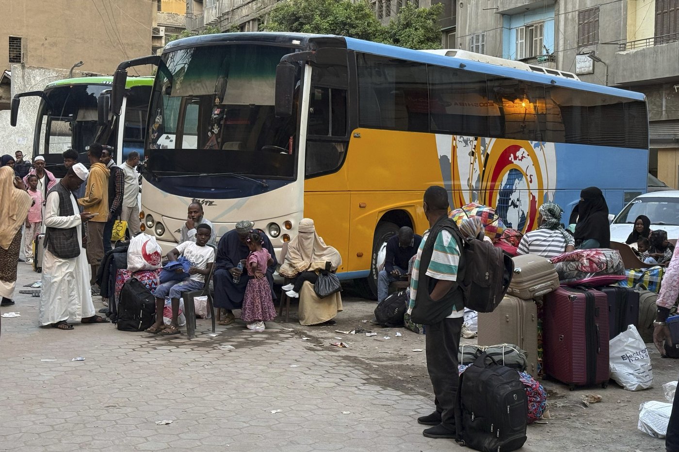 Sudanese return to their homeland, hoping for stability but finding it still wrecked by war | iNFOnews.ca