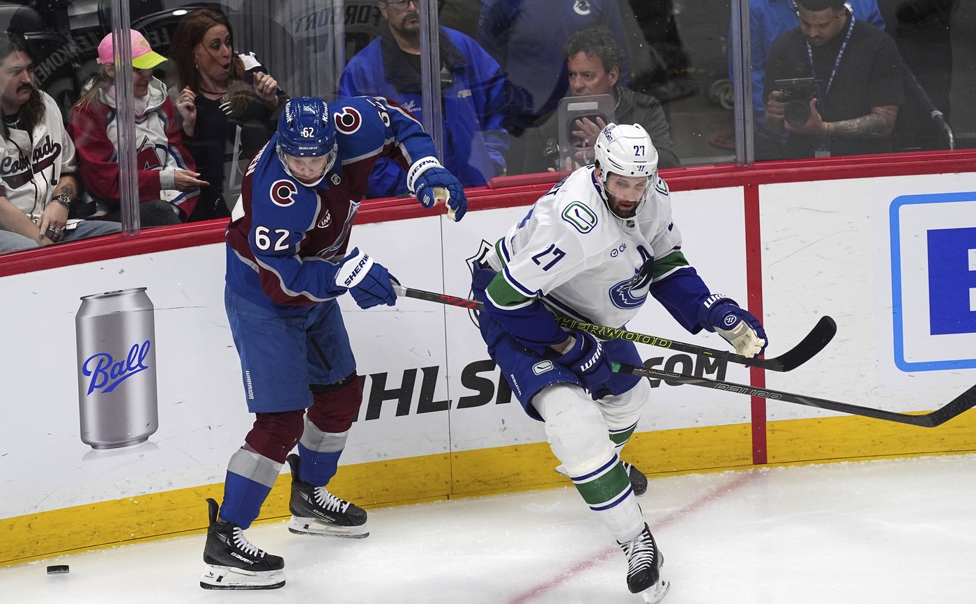 Canucks sign defenceman Derek Forbort to one-year, $2-million contract | iNFOnews.ca