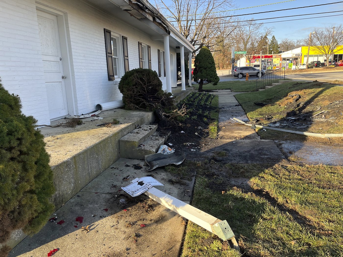 Police investigating Baltimore County shooting and car crash that killed 1, injured 9 | iNFOnews.ca