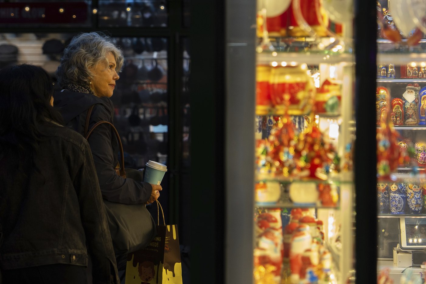 AP PHOTOS: The iconic and unconventional sides of Christmas in New York | iNFOnews.ca
