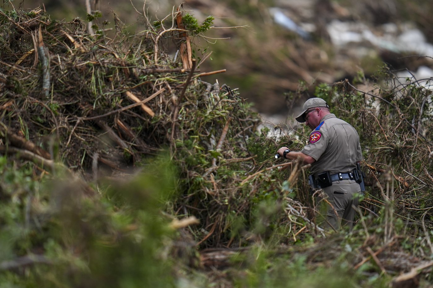 PHOTO COLLECTION: Texas floods leave dozens dead and missing as rescuers search devastated landscape | iNFOnews.ca PHOTO COLLECTION: Texas floods leave dozens dead and missing as rescuers search devastated landscape | iNFOnews.ca