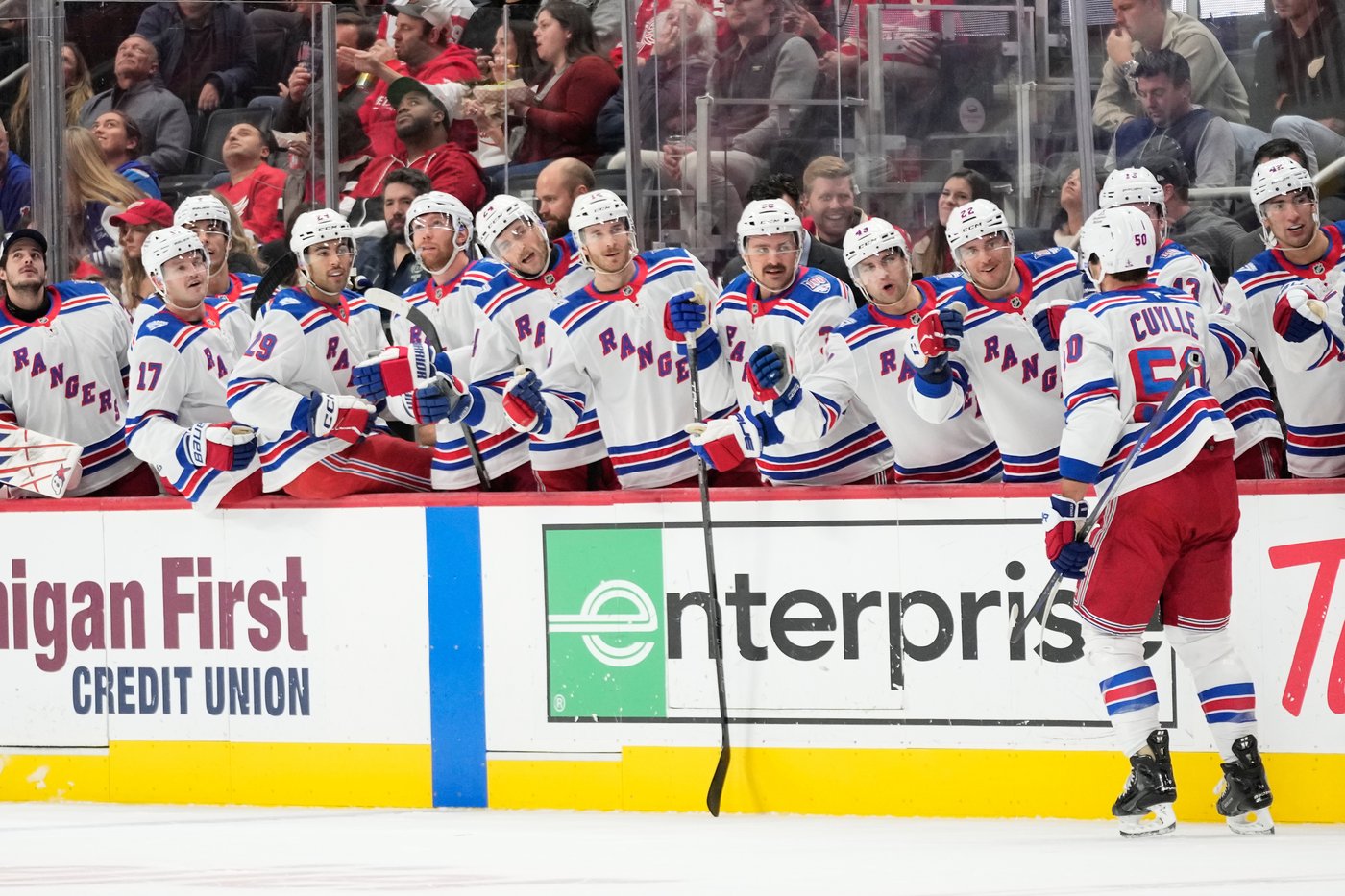 Panarin has goal, 2 assists as Rangers beat Red Wings 4-1 | iNFOnews.ca