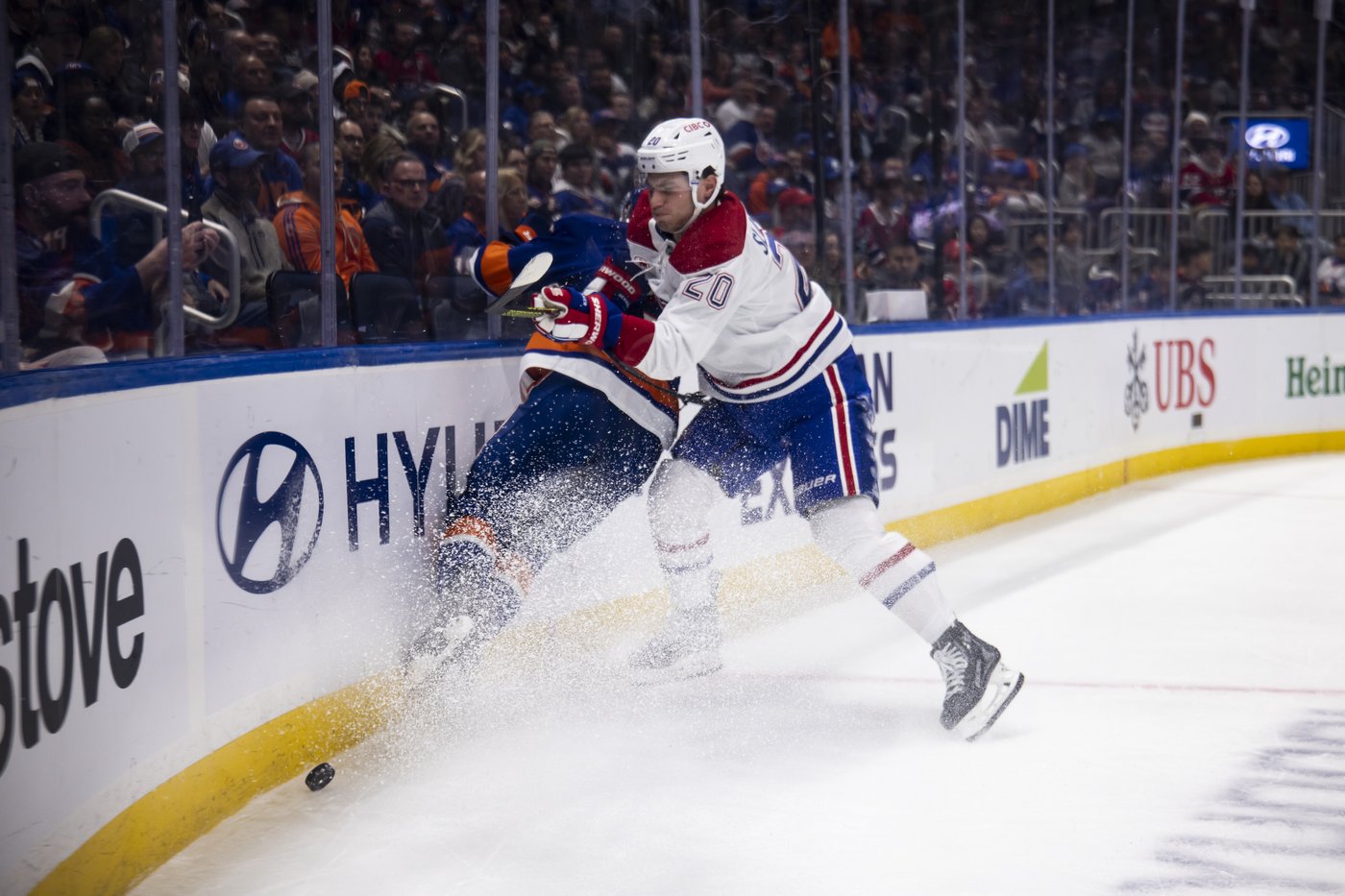 Dobson scores in 9th round of shootout, Islanders edge Canadiens 4-3 | iNFOnews.ca