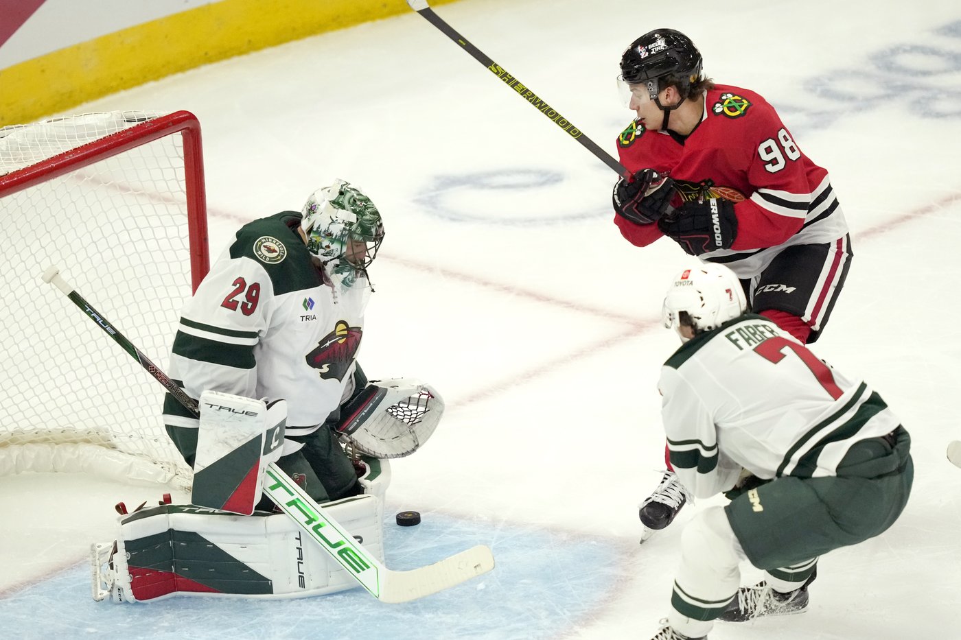 A more comfortable Connor Bedard is hoping to put together a big second season with the Blackhawks | iNFOnews.ca