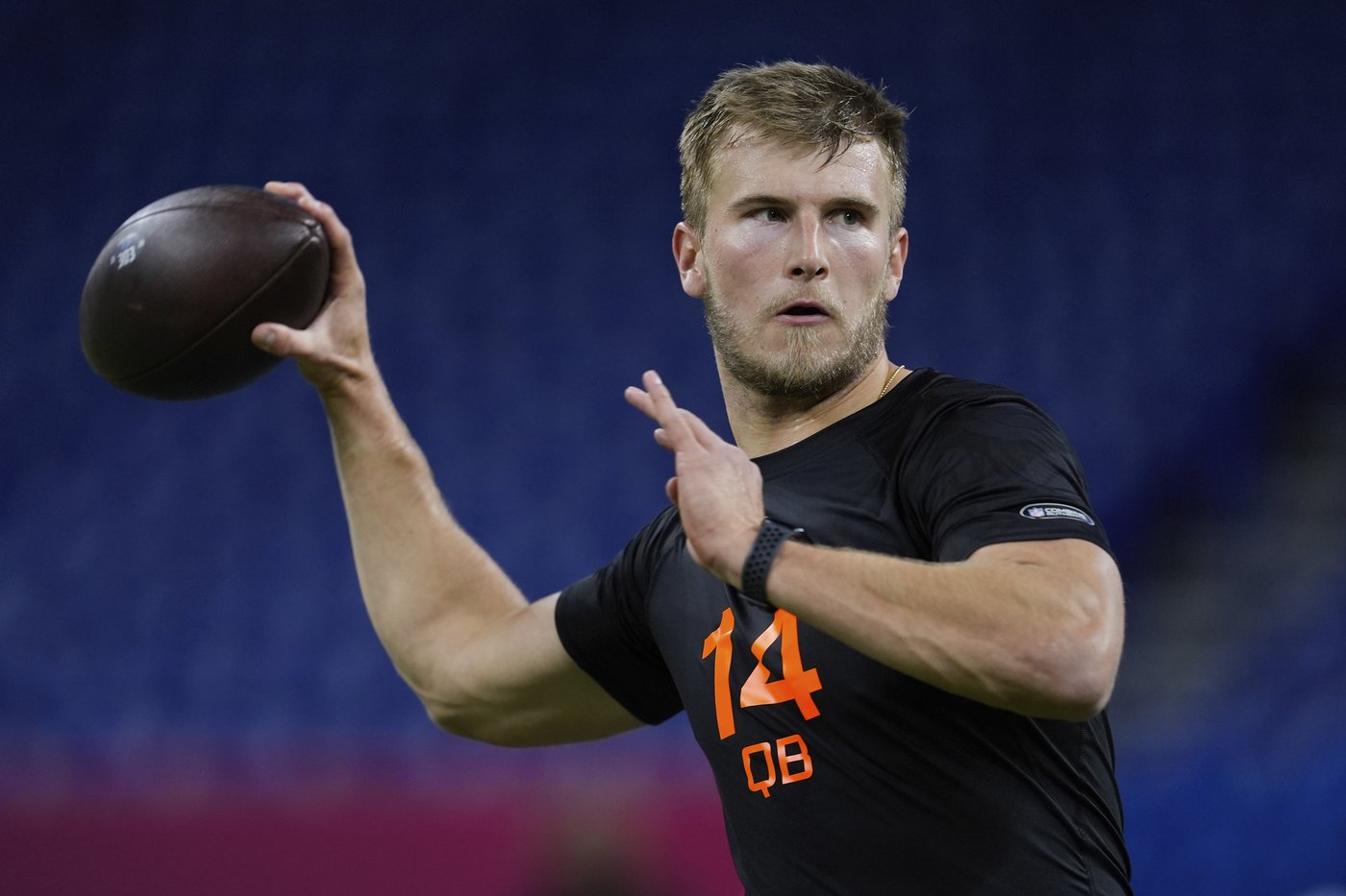 Saints take Louisville QB Tyler Shough 40th overall as uncertainty over Carr's future lingers | iNFOnews.ca