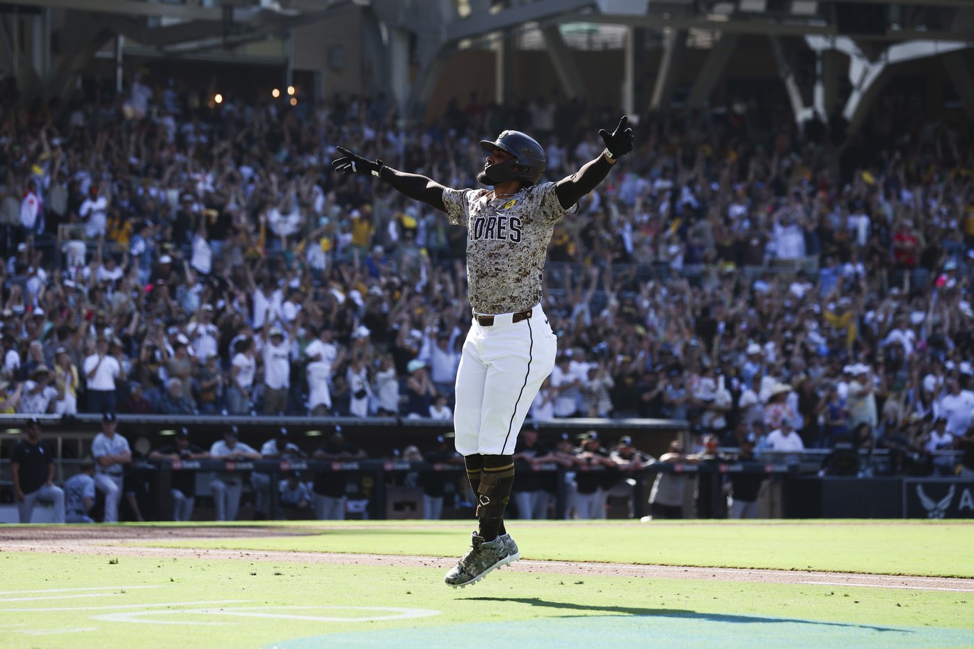 White Sox lose 120th game to tie post-1900 record by the 1962 expansion New York Mets | iNFOnews.ca