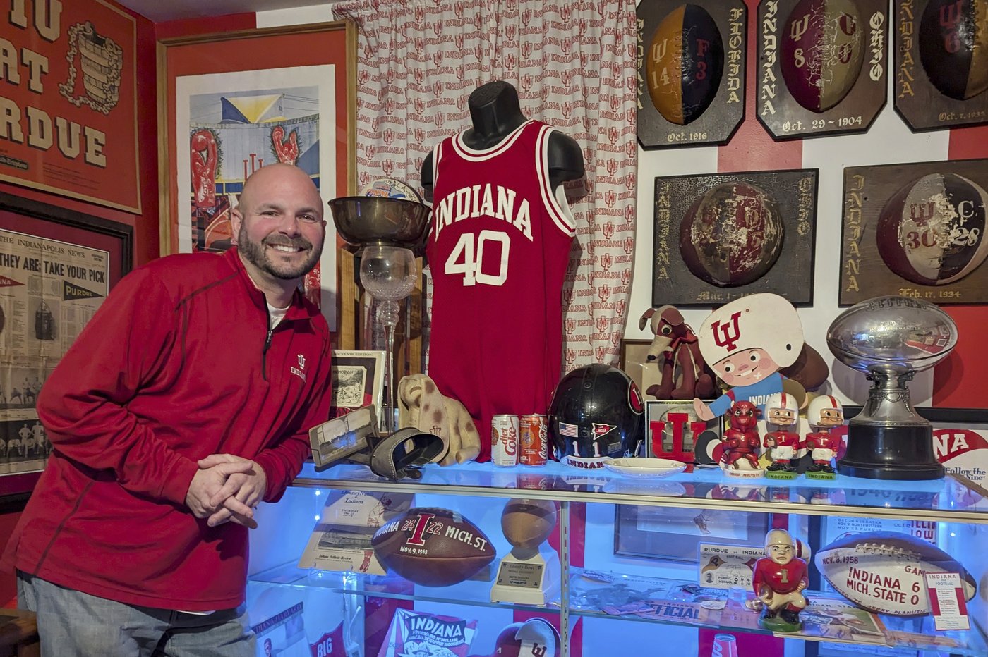 'Better than going to Disney World': Fans revel in CFP debuts at campus sites | iNFOnews.ca