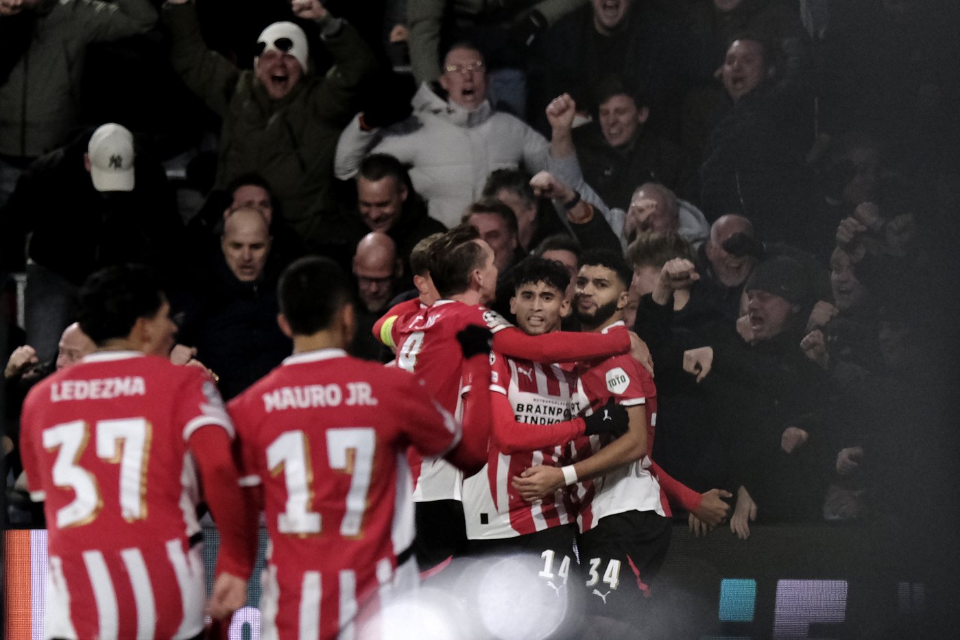 Late goals by US stars are a Champions League thanksgiving for PSV Eindhoven | iNFOnews.ca Late goals by US stars are a Champions League thanksgiving for PSV Eindhoven | iNFOnews.ca